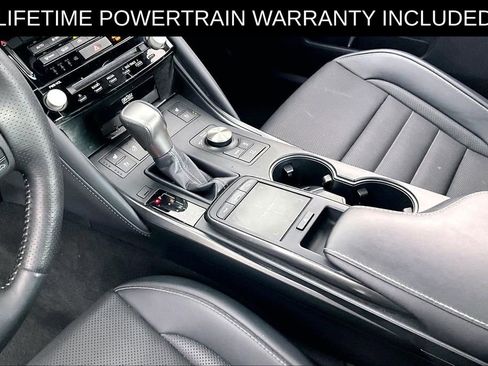 Used 2025 Lexus IS 500 RWD image 19