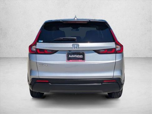Used 2025 Honda CR-V LX image 7