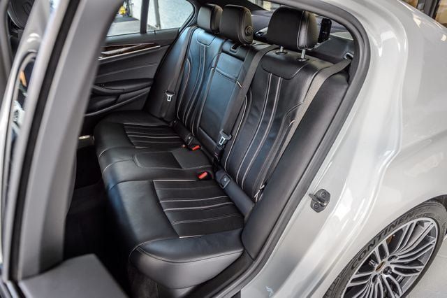 Used 2019 BMW 540i w/ M Sport Package RWD image 42