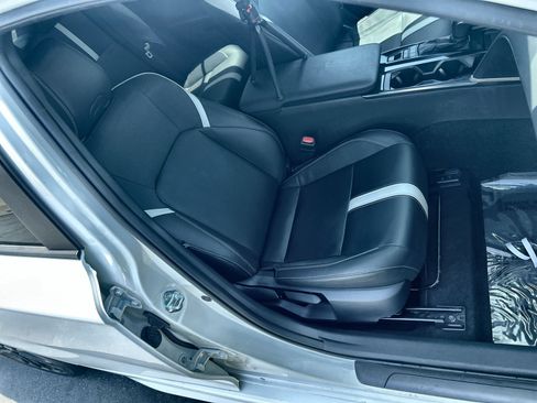Used 2025 Toyota Camry SE w/ Convenience Package FWD image 25
