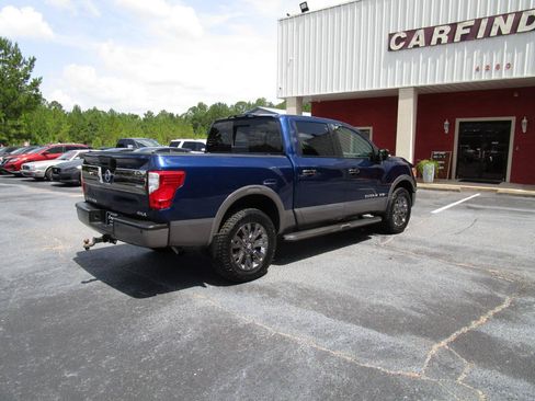 Used 2018 Nissan Titan Platinum Reserve AWD/4WD image 6