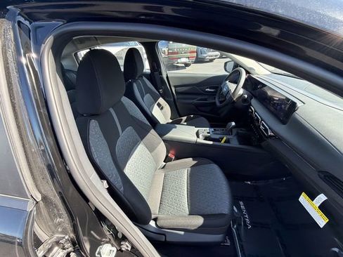 New 2026 Nissan Sentra SV image 23