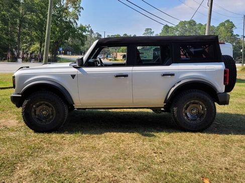 New 2025 Ford Bronco Base w/ Sasquatch Package image 4