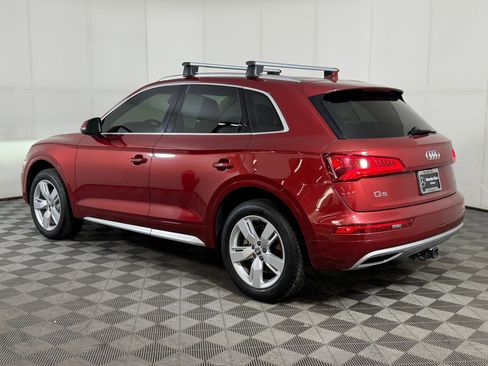 Used 2019 Audi Q5 2.0T Premium Plus image 3