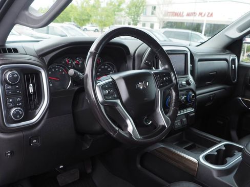Used 2020 Chevrolet Silverado 1500 LT Trail Boss AWD/4WD image 12