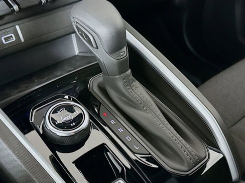 New 2026 Chevrolet Colorado Trail Boss image 17