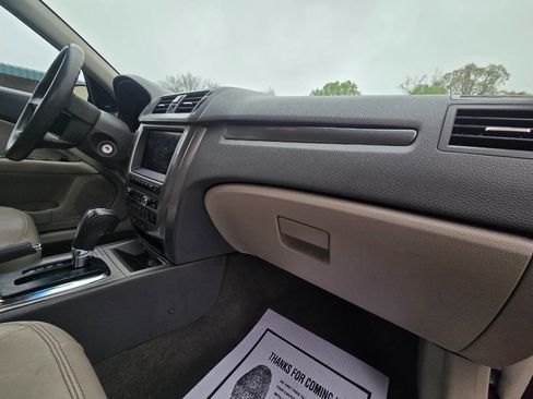 Used 2012 Ford Fusion SEL FWD image 25