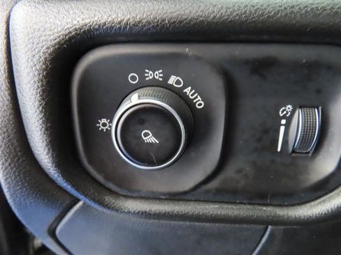 Used 2021 RAM 2500 Tradesman image 16