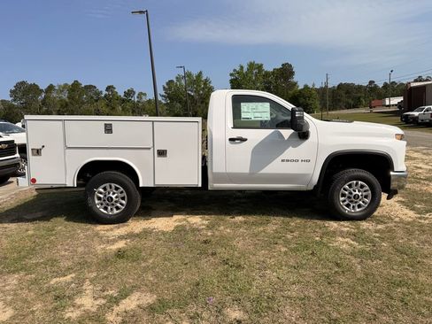 New 2026 Chevrolet Silverado 2500 W/T w/ WT Convenience Package RWD image 8