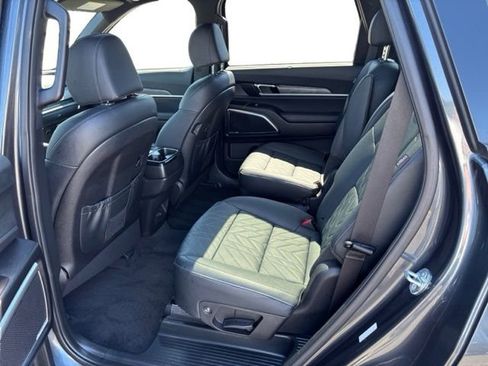Certified 2023 Kia Telluride SX X-Pro AWD/4WD image 12