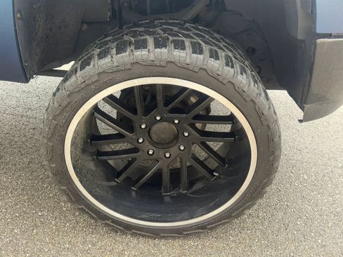 Used 2012 GMC Sierra 2500 Denali w/ Suspension Package, Off-Road AWD/4WD image 36
