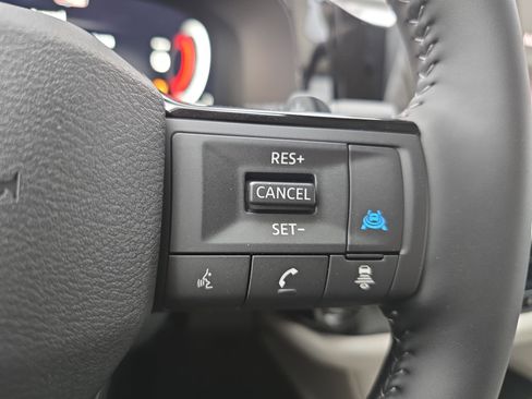 New 2026 Nissan Pathfinder SL image 19