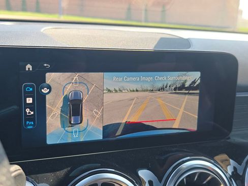 New 2026 Mercedes-Benz GLB 250 4MATIC image 31