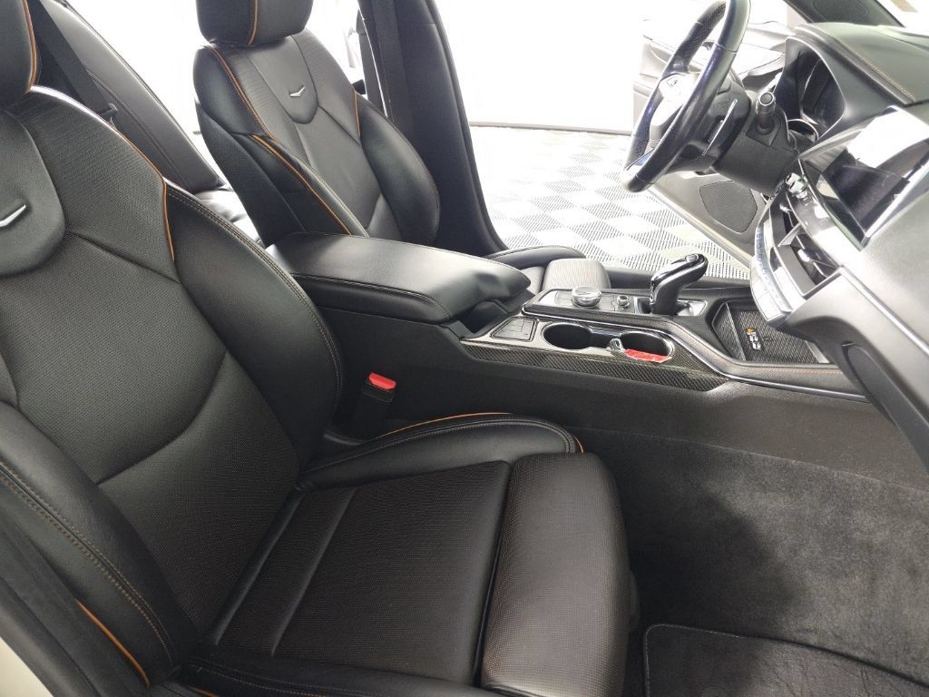 Used 2021 Cadillac CT4 V w/ Technology Package RWD image 40
