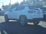 Used 2022 Jeep Compass Trailhawk w/ Trailhawk Elite Group image 5