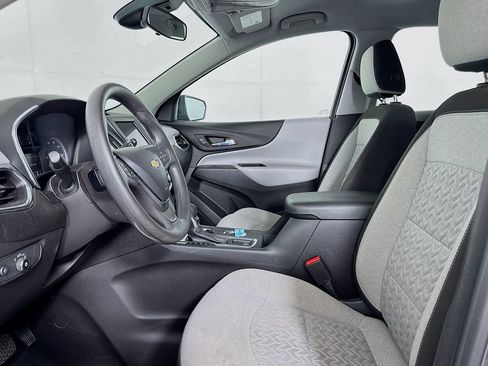Used 2022 Chevrolet Equinox LS AWD/4WD image 10