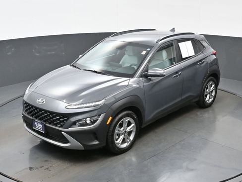 Used 2023 Hyundai Kona SEL AWD/4WD image 34