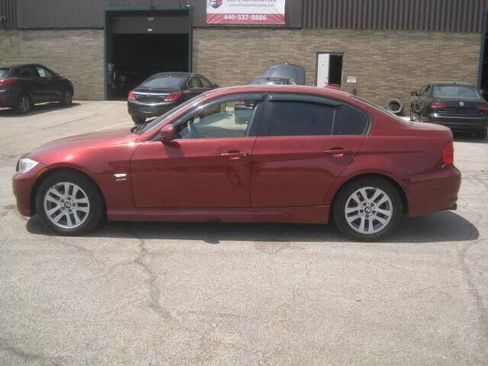 Used 2011 BMW 328i xDrive 328i xDrive AWD 4dr Sedan image 8