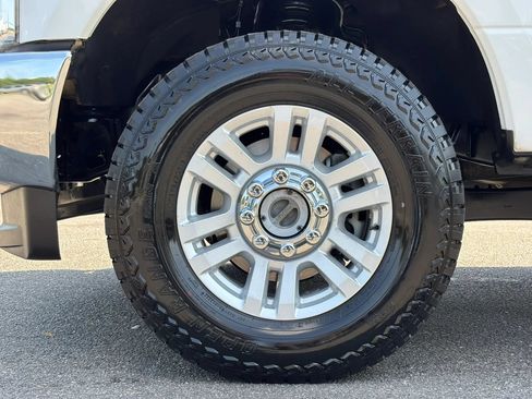Used 2018 Ford F350 XLT w/ FX4 4x4 Off Road Package image 14
