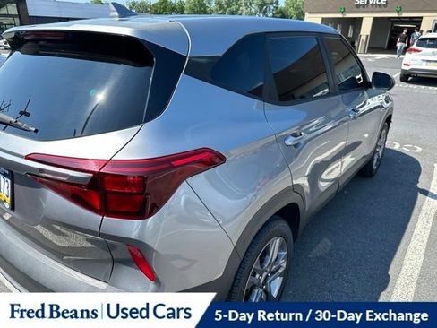 Used 2021 Kia Seltos LX AWD/4WD image 12