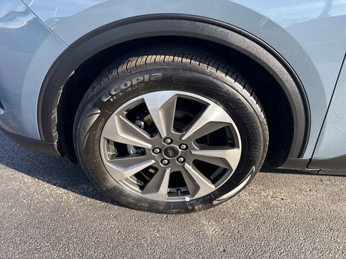 Used 2025 Ford Escape Platinum image 21