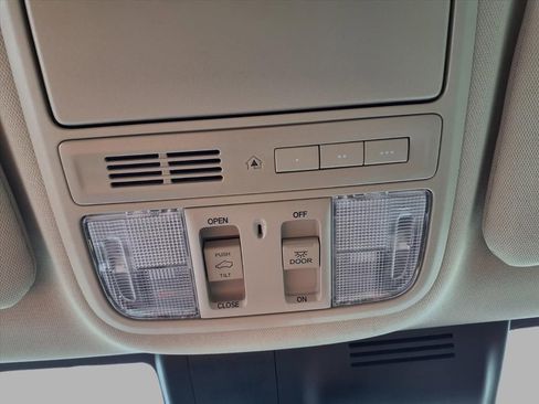 Used 2022 Honda CR-V EX-L image 15