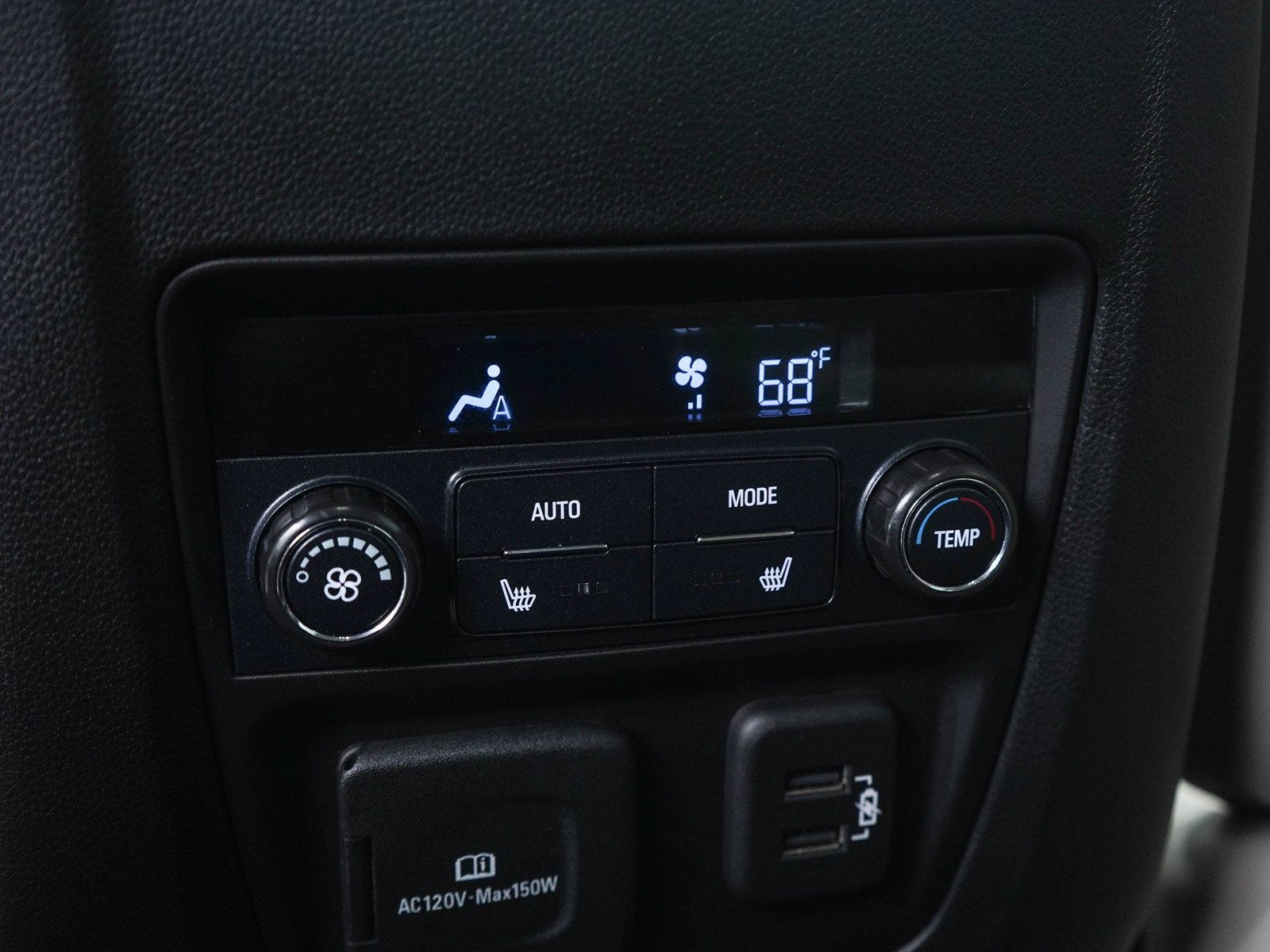 Used 2020 Buick Enclave Premium w/ Surround and Sites Package AWD/4WD image 17