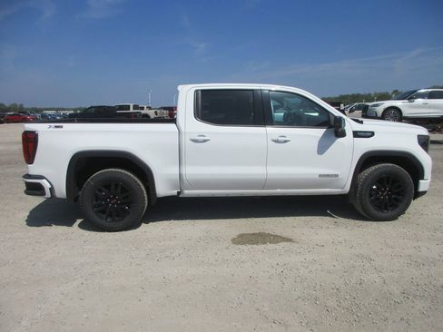 New 2026 GMC Sierra 1500 Elevation w/ Elevation Premium Package AWD/4WD image 3