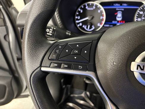 Used 2023 Nissan Sentra SV FWD image 18
