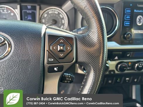 Used 2017 Toyota Tacoma Limited w/ Tow Package image 18