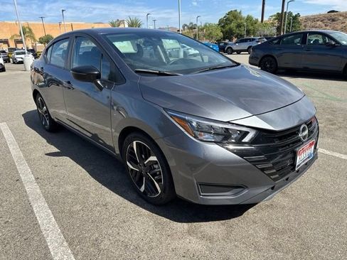 Used 2024 Nissan Versa SR FWD image 1