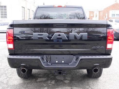Used 2022 RAM 1500 Express w/ Wheel & Sound Group AWD/4WD image 8