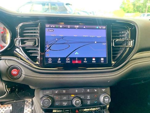 Used 2024 Dodge Durango SRT AWD/4WD image 17