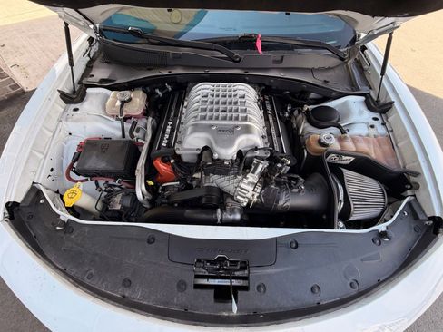 Used 2016 Dodge Charger SRT Hellcat RWD image 43