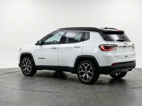 Used 2025 Jeep Compass Limited AWD/4WD image 6