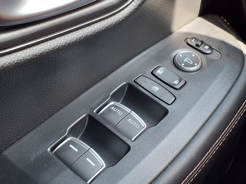 Certified 2027 Honda HR-V Sport image 10