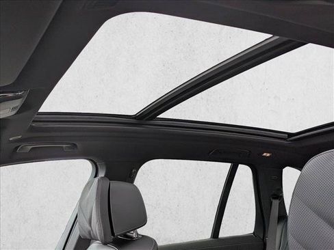 Used 2026 BMW X5 xDrive40i w/ Climate Comfort Package AWD/4WD image 15