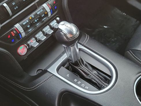 Used 2022 Ford Mustang GT Premium w/ Equipment Group 401A image 13