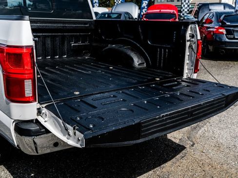 Used 2019 Ford F150 Lariat AWD/4WD image 18