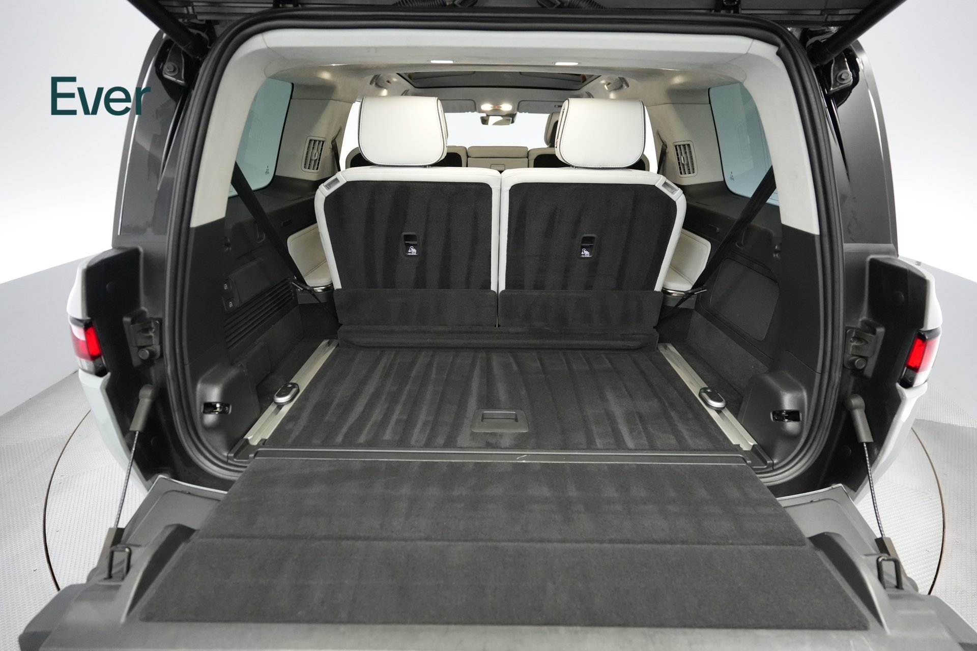 Used 2023 Rivian R1S Adventure Quad AWD/4WD image 8