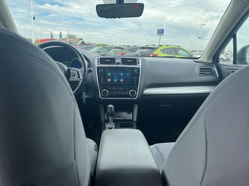Used 2019 Subaru Outback 2.5i Premium AWD/4WD image 19