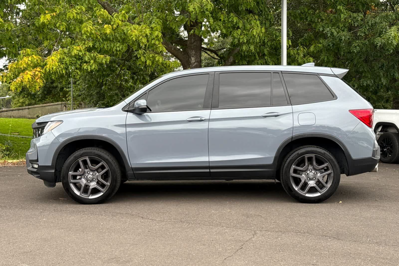 Used 2022 Honda Passport EX-L image 5