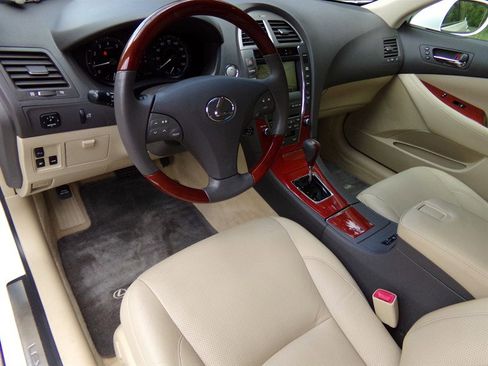 Used 2009 Lexus ES 350 FWD image 18