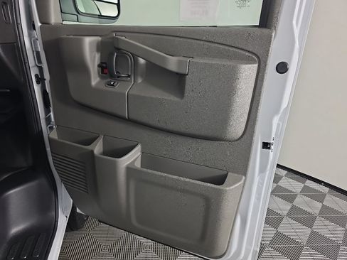 New 2026 Chevrolet Express 2500 w/ Driver Convenience Package RWD image 29