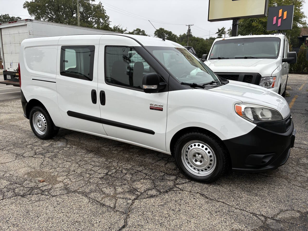 Used 2017 RAM ProMaster City Tradesman w/ Rear Back-up Camera Group FWD image 2