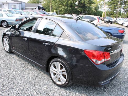 Used 2013 Chevrolet Cruze LTZ w/ Enhanced Safety Package FWD image 9