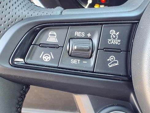 New 2026 Alfa Romeo Stelvio Sprint w/ Convenience Package image 22