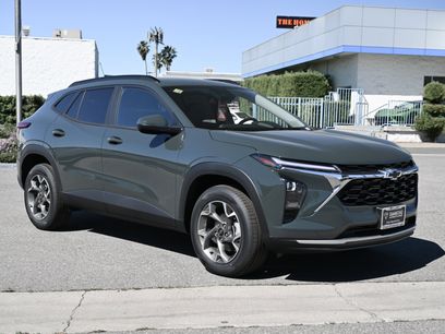 New 2026 Chevrolet Trax LT w/ LT Convenience Package