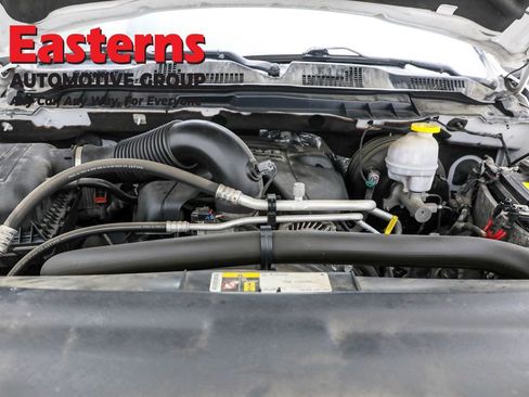 Used 2019 RAM 1500 Classic SLT image 7