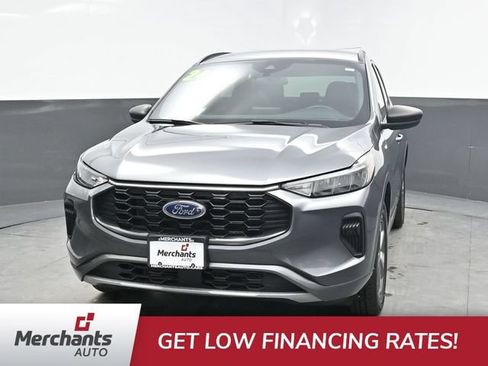Used 2024 Ford Escape ST-Line AWD/4WD image 2